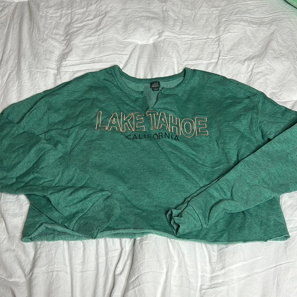 Wild fable cropped v neck crew sweatshirt